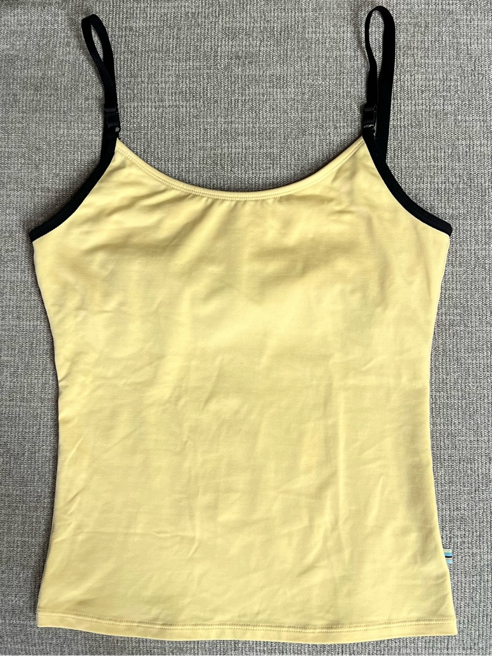 Hind Active Cami